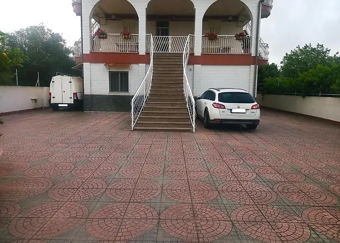 Lägenhet Da Delfo Agnone Bagni